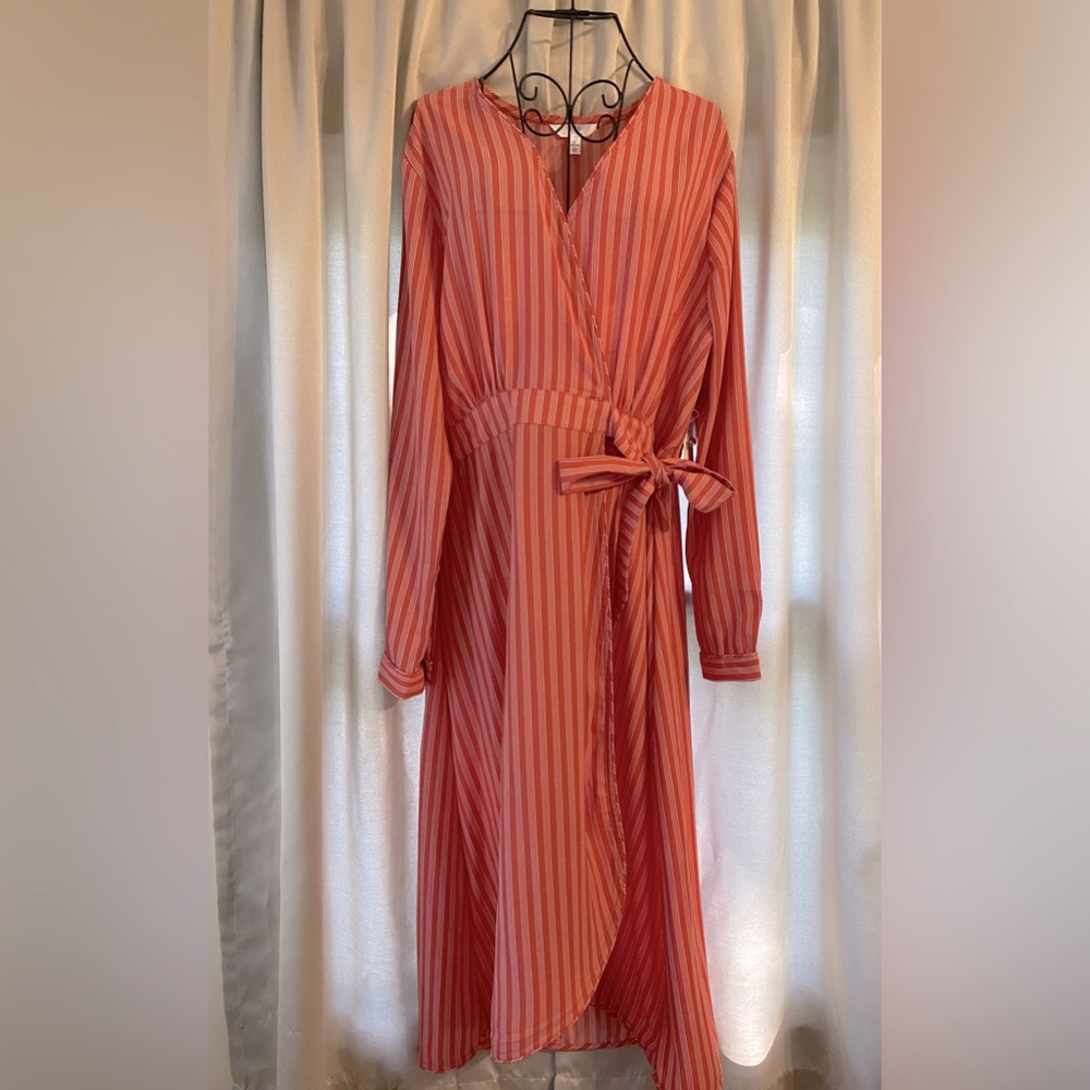NWT Time and Tru Women’s Long Sleeved Cross Over Coral Pine Striped Midi Dress